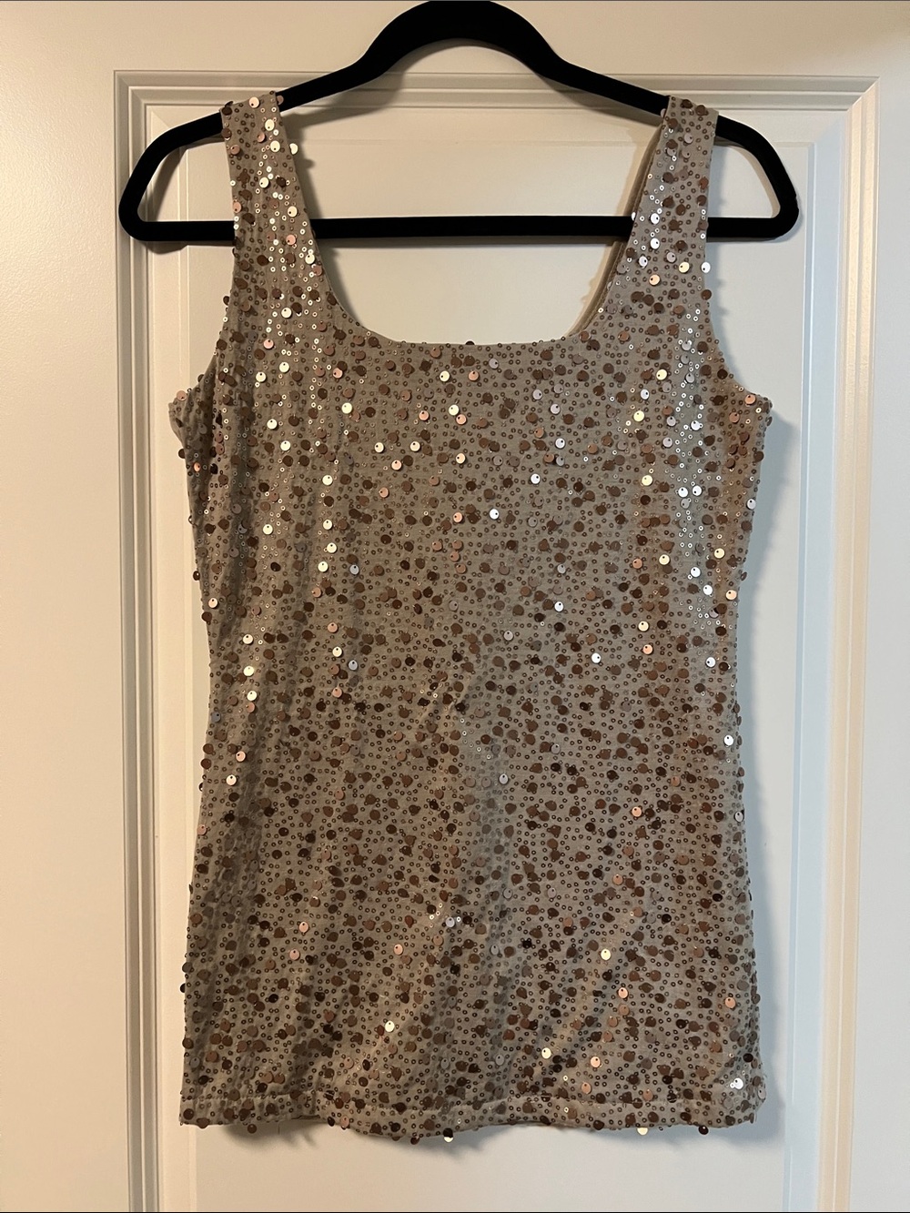 Sequin Scoop Neck Tank Top in nude/tan